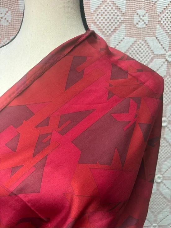 100% Silk Sheer Scarf Wrap | Red Geometric | Lightweight - Picture 2 of 7
